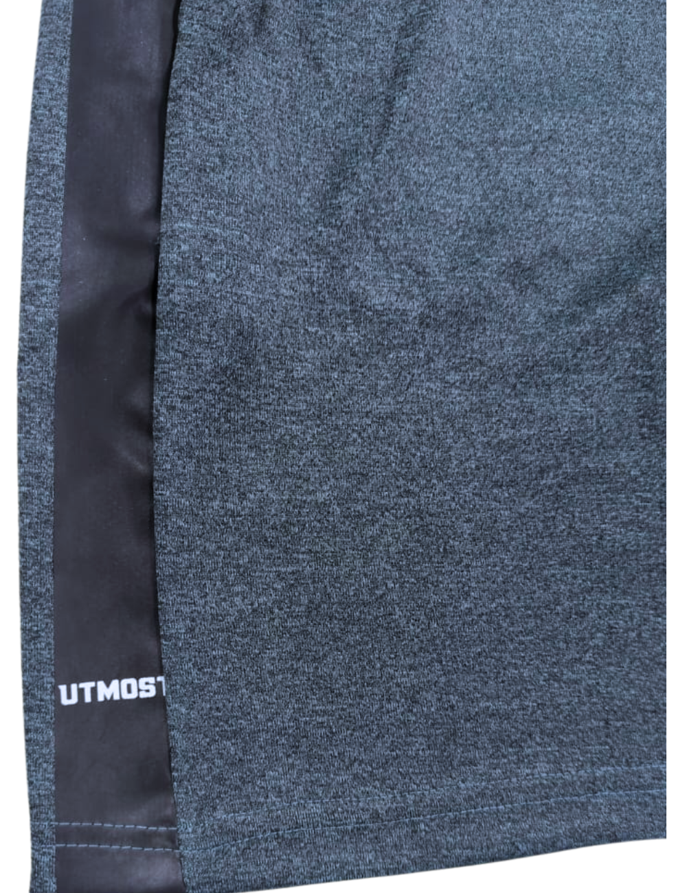 SHORTS WITH CONTRAST PANNEL - B06