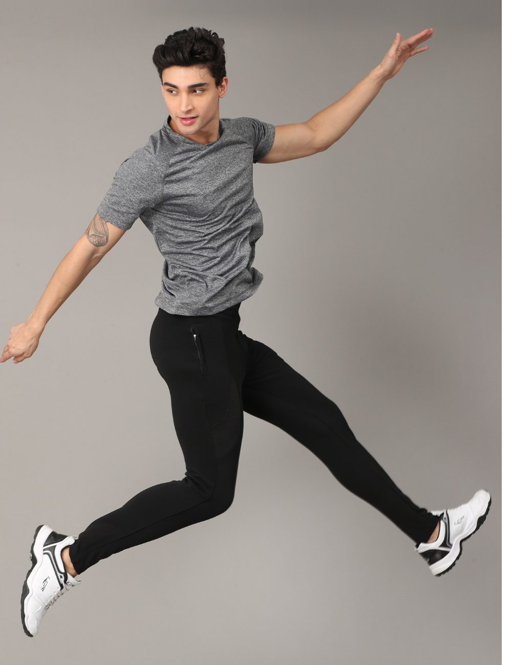 TRACK PANT & SHORTS