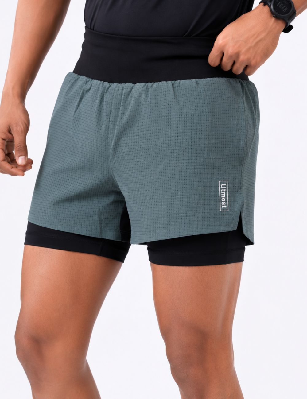 Men’s 5'' Performance Shorts with Gel Pockets and Inner Tights - C2